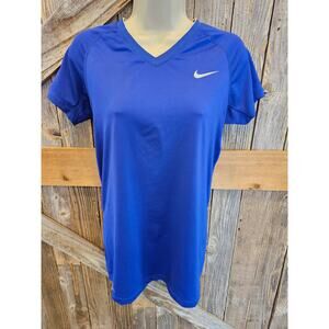 Nike pro combat size medium fitted violet v neck running active yoga summer ^